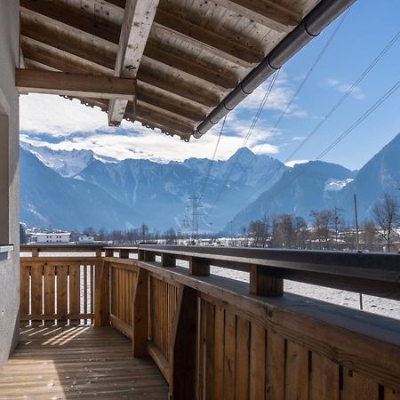 Apartment In Ramsau In Tyrol With A Balcony Рамзау им Цилертал Екстериор снимка