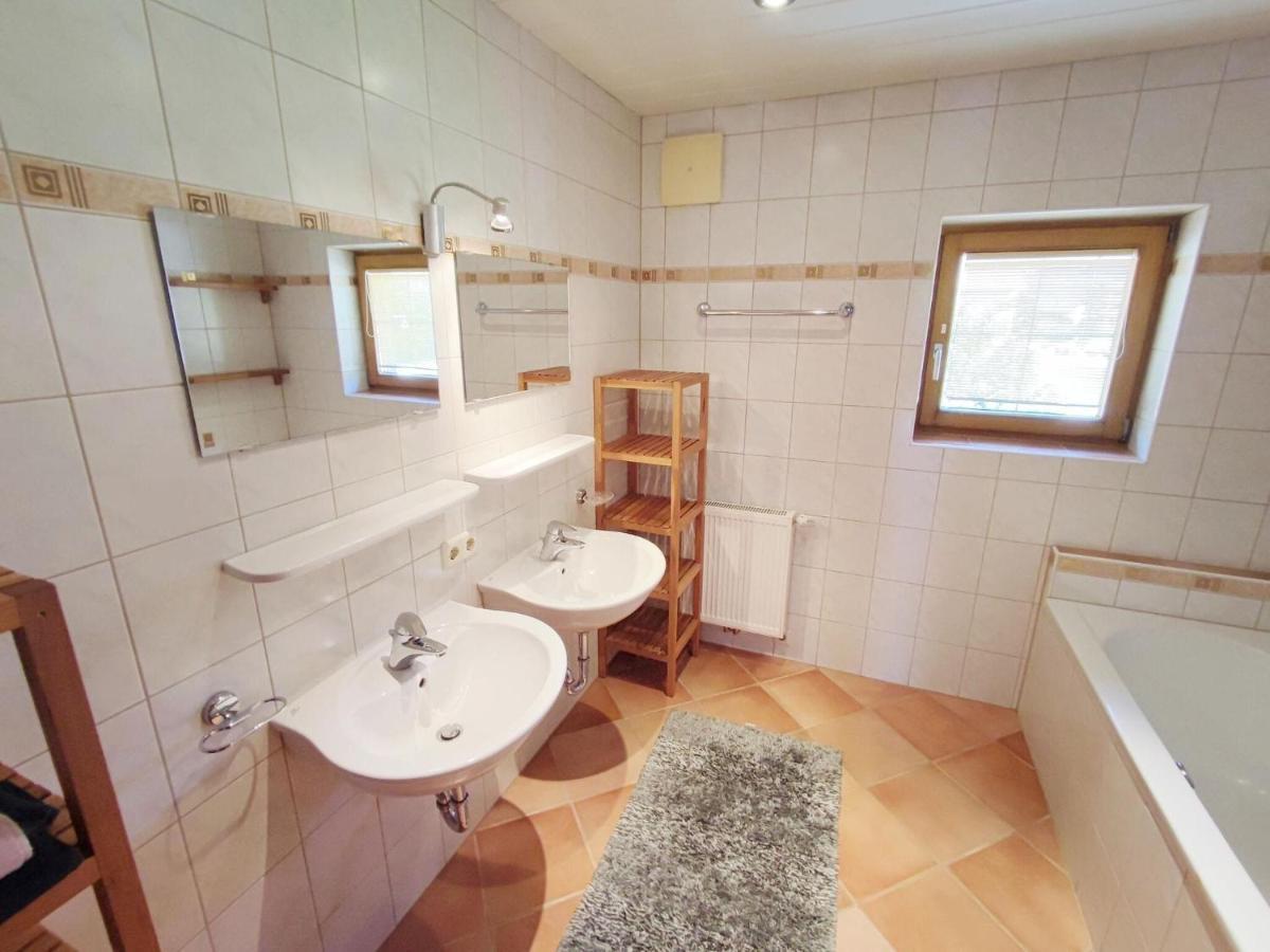 Apartment In Ramsau In Tyrol With A Balcony Рамзау им Цилертал Екстериор снимка