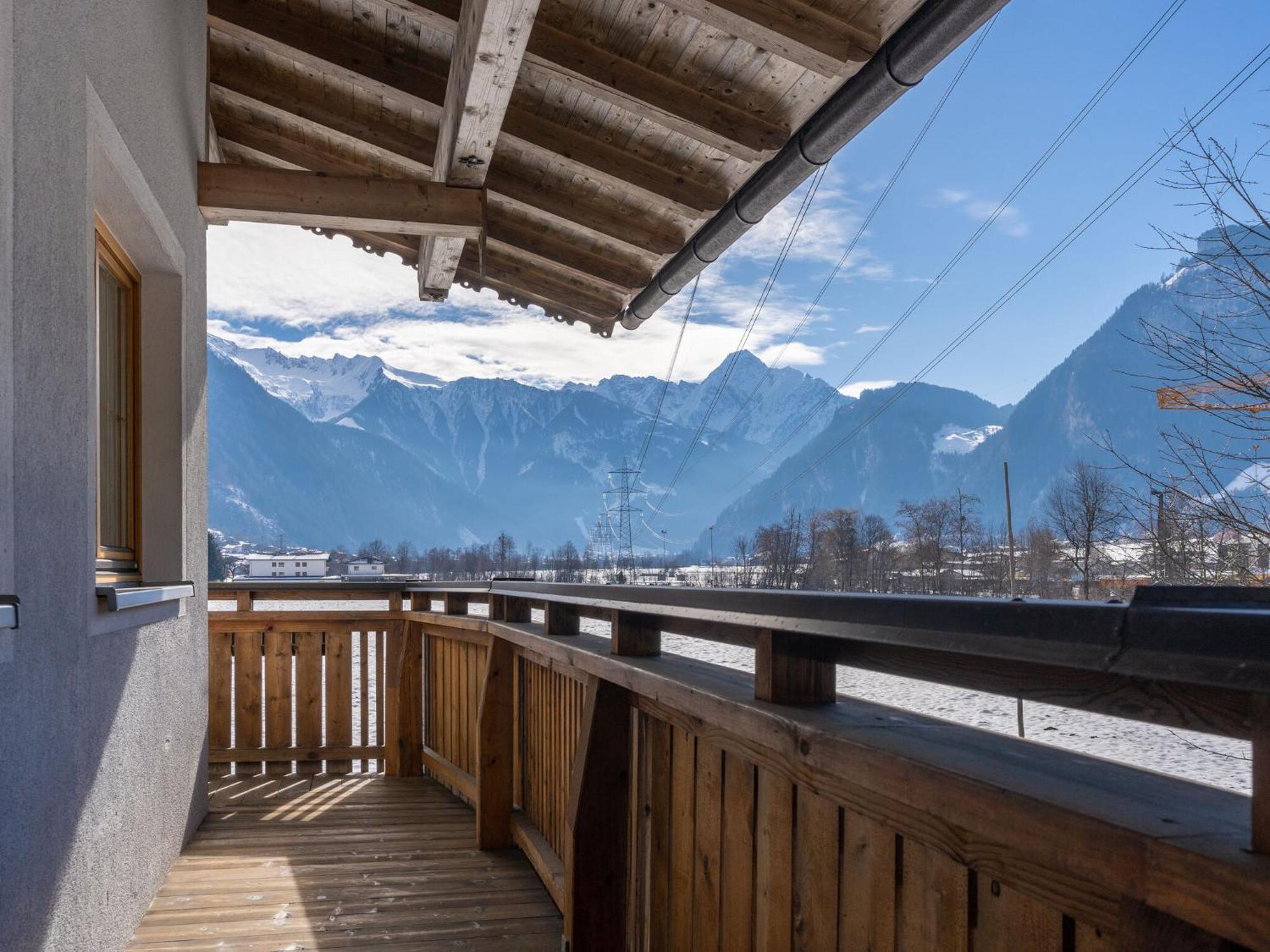 Apartment In Ramsau In Tyrol With A Balcony Рамзау им Цилертал Екстериор снимка